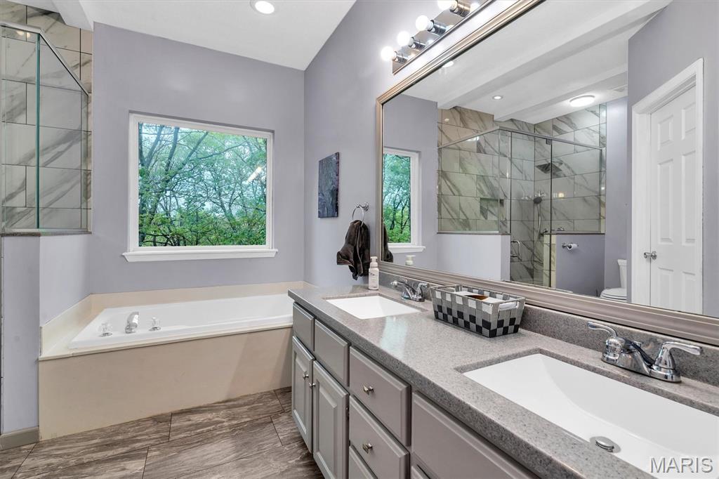 Lake Forest Estates - Residential