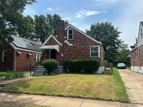 6832 Raymond Avenue University City MO 63130