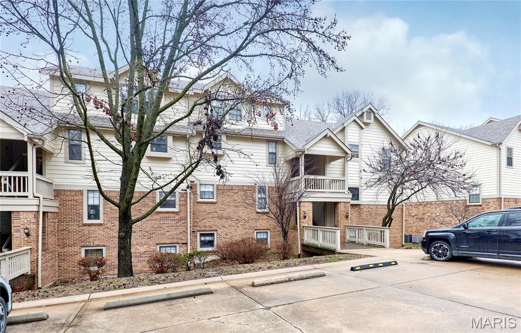 Parkside Condominiums - Residential