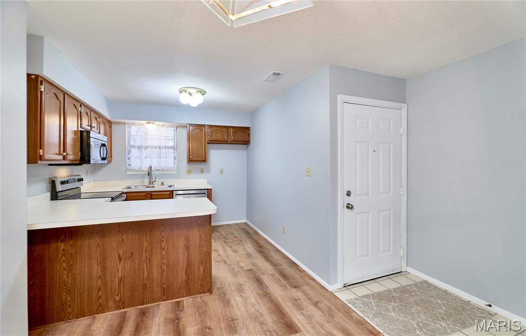 Parkside Condominiums - Residential