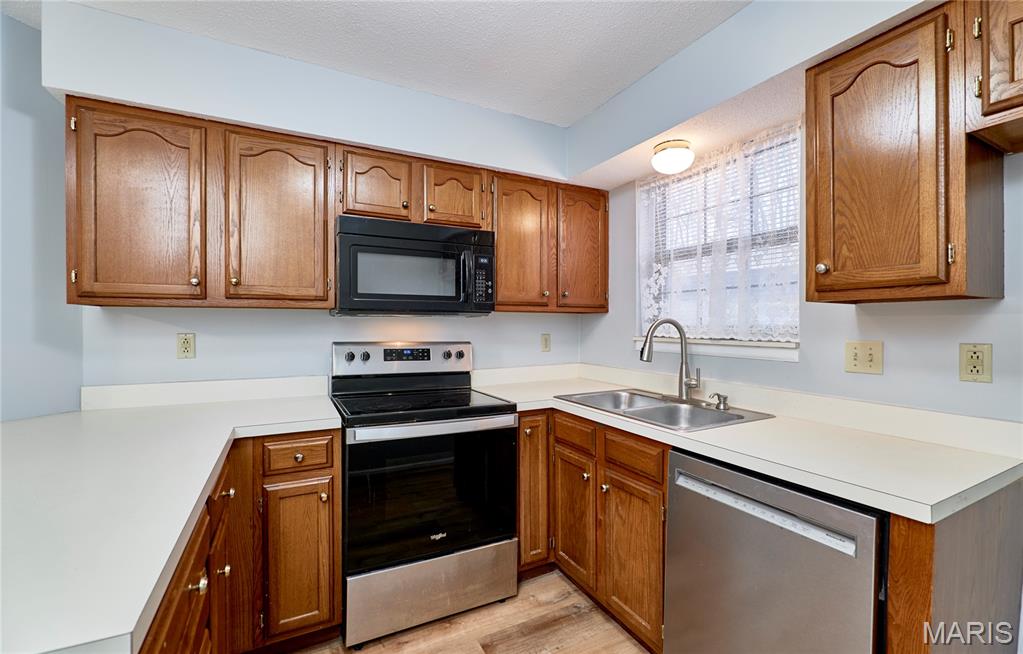 Parkside Condominiums - Residential