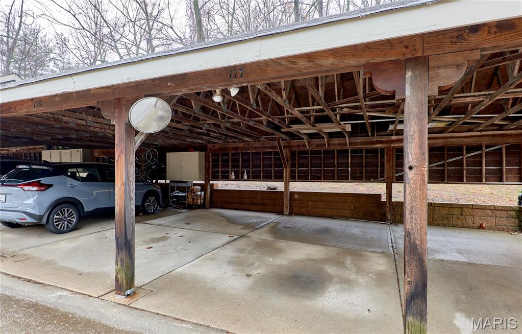 Parkside Condominiums - Residential