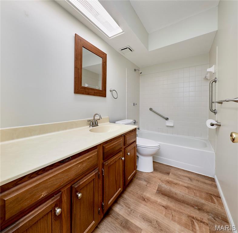 Parkside Condominiums - Residential