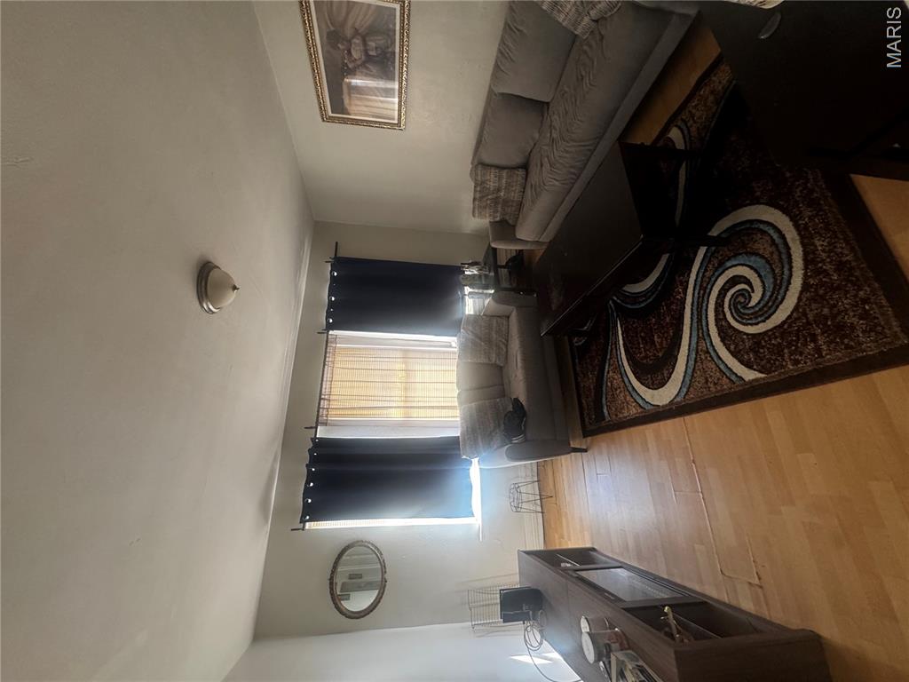 Motts Add - Residential Income