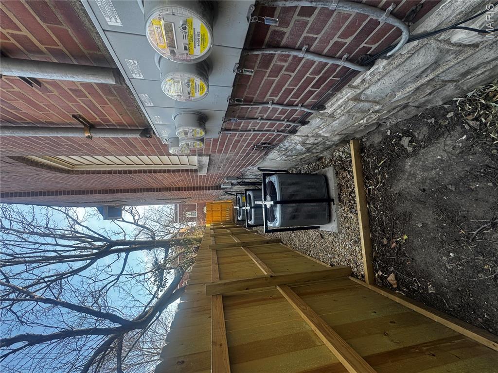 Motts Add - Residential Income