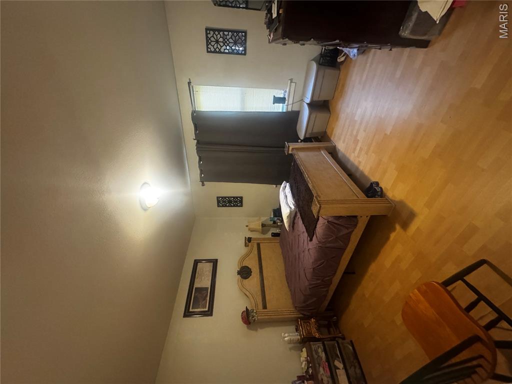 Motts Add - Residential Income