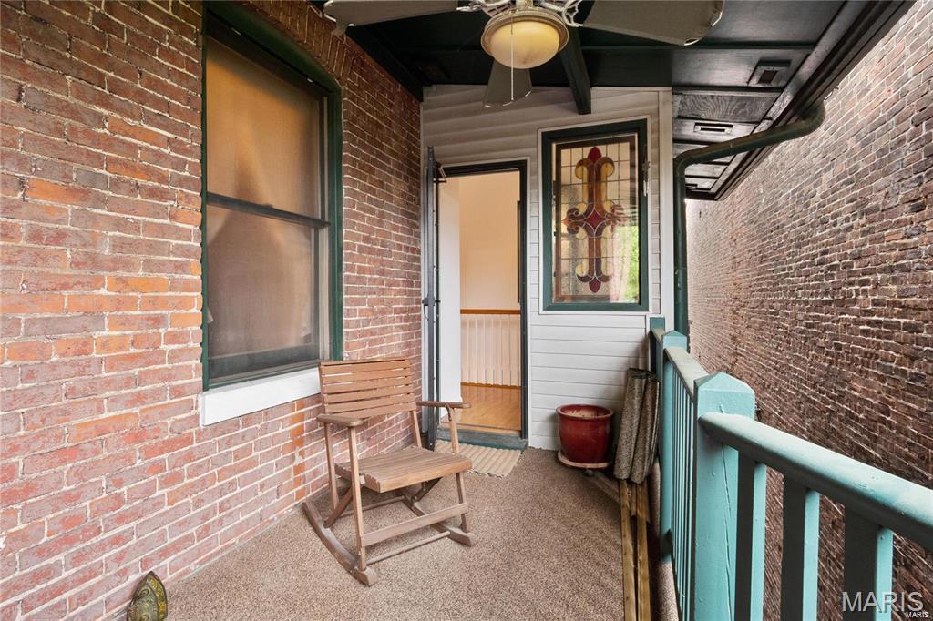 St Louis, Missouri 63104, United States, 3 Bedrooms Bedrooms, ,3 BathroomsBathrooms,Residential,Active,128225