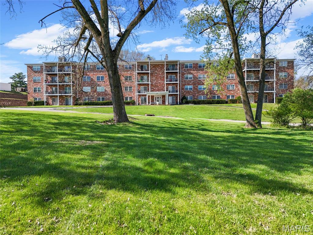 Bridgecrest Estates #3 Condo - Residential