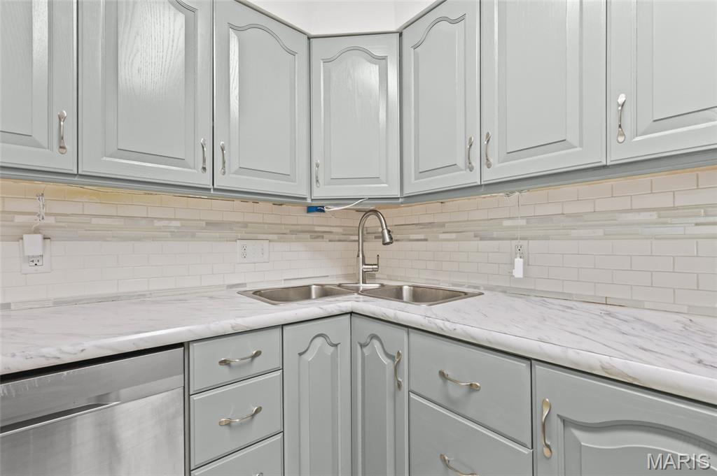 Bridgecrest Estates #3 Condo - Residential