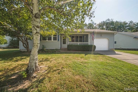 Photo of 300 Greentree Road, Rolla, MO 65401 (MLS # 26060275)