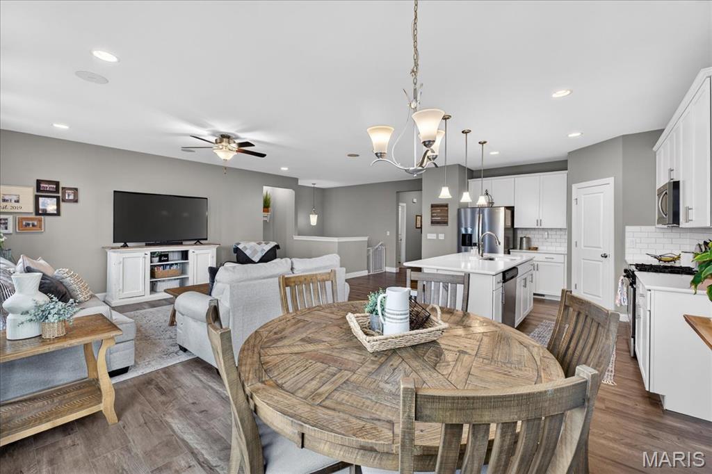 Carlton Glen Estate #2 - Residential