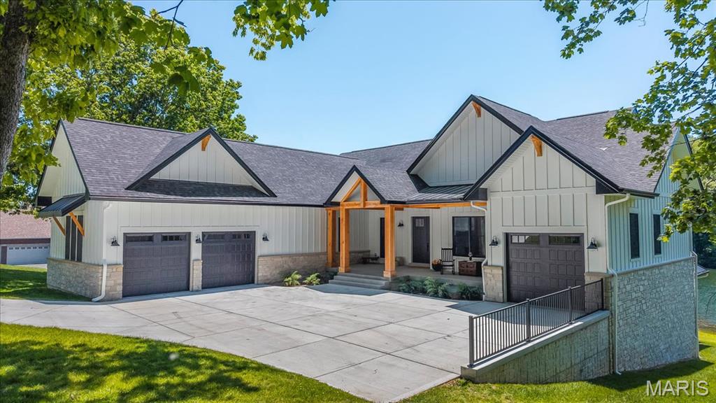 4444 Augusta Shores Drive