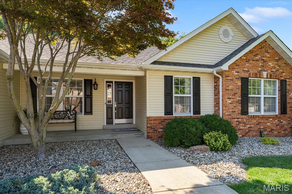 961 Sturbridge Trail
