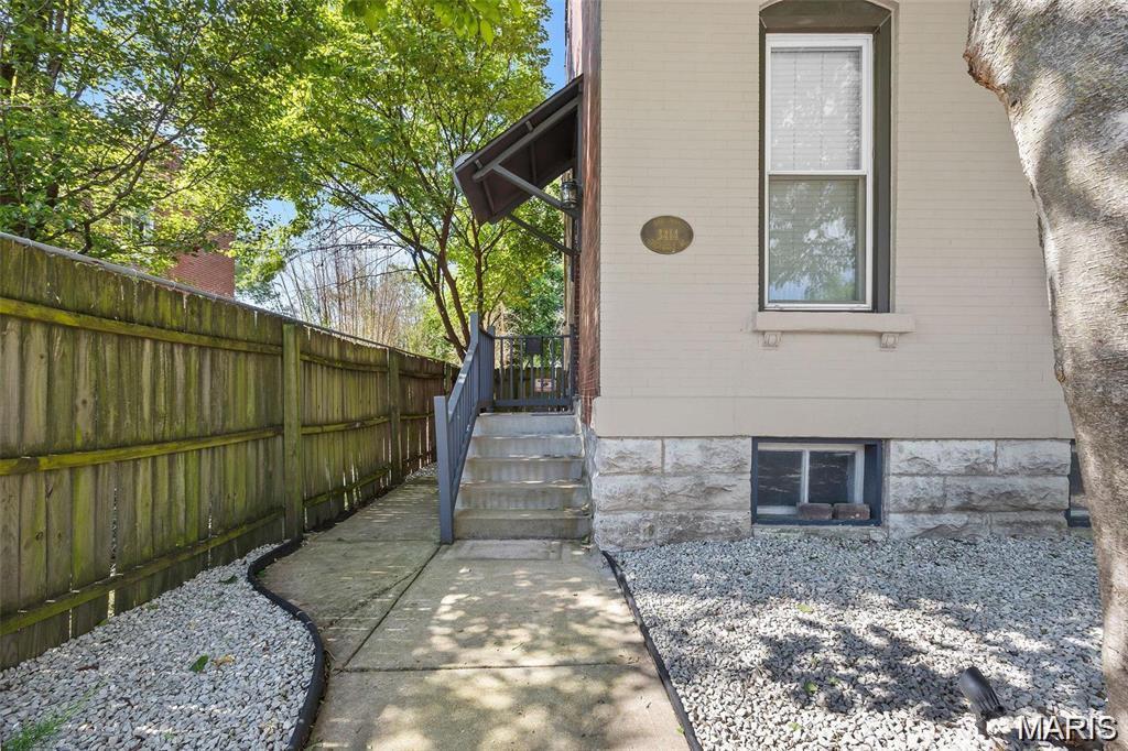 Gravois Place Add - Residential