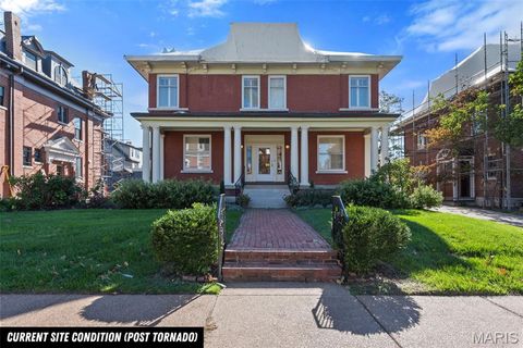 88 Waterman Place St Louis MO 63112