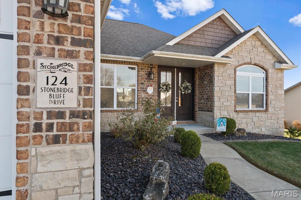 124 Stonebridge Bluff Drive