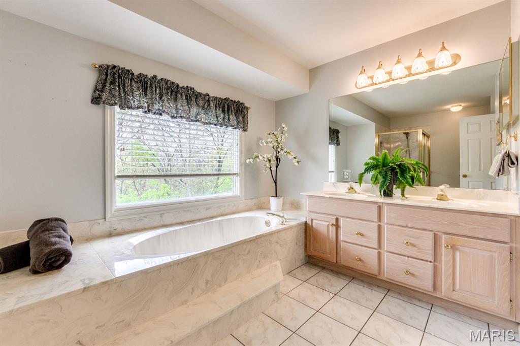 Sunset Oaks - Residential