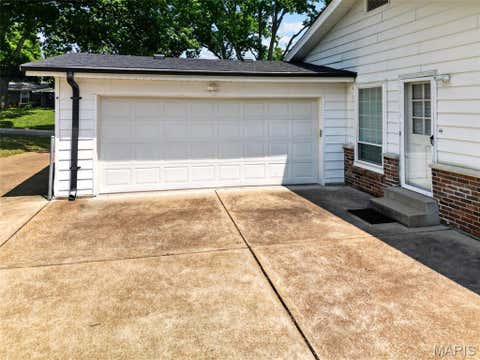 Tiny photo for 408 Algonquin Drive, Ballwin, MO 63011 (MLS # 26050643)