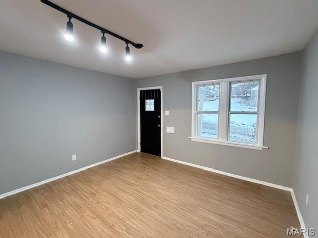 Photo of 4505 June Avenue, Northwoods, MO 63121 (MLS # 25079045)