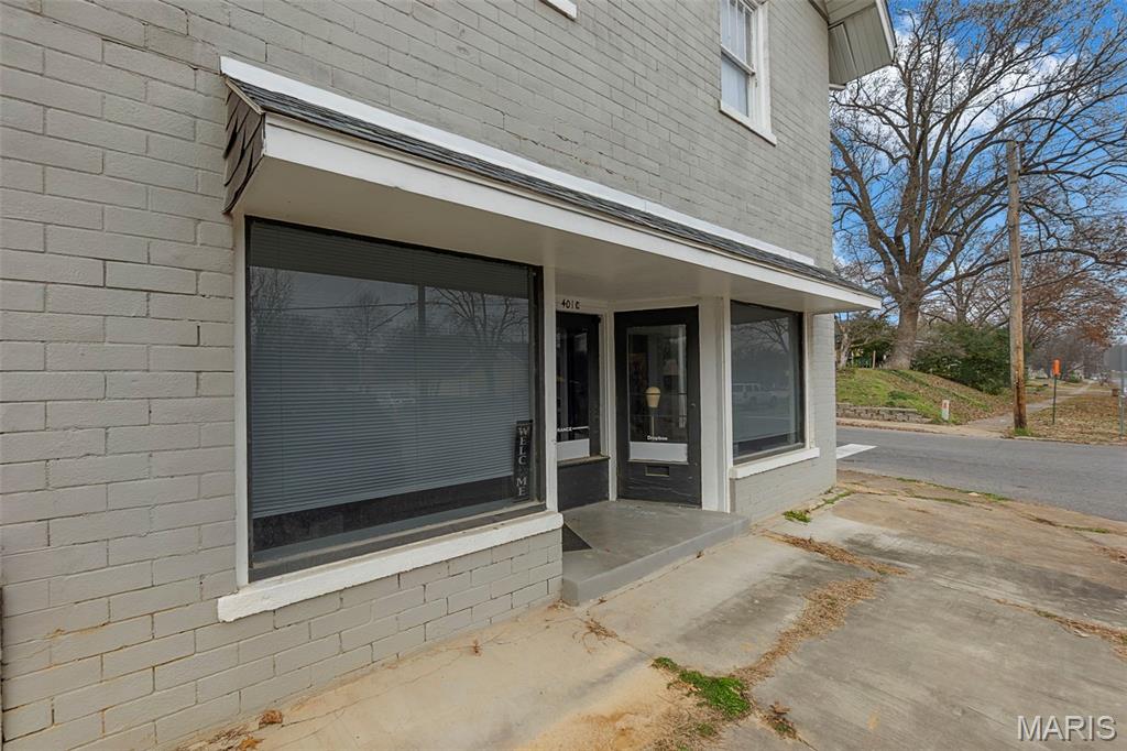 Glenn Place Add - Commercial Lease