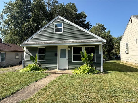 Photo of 427 N State Street, Montgomery City, MO 63361 (MLS # 26060523)