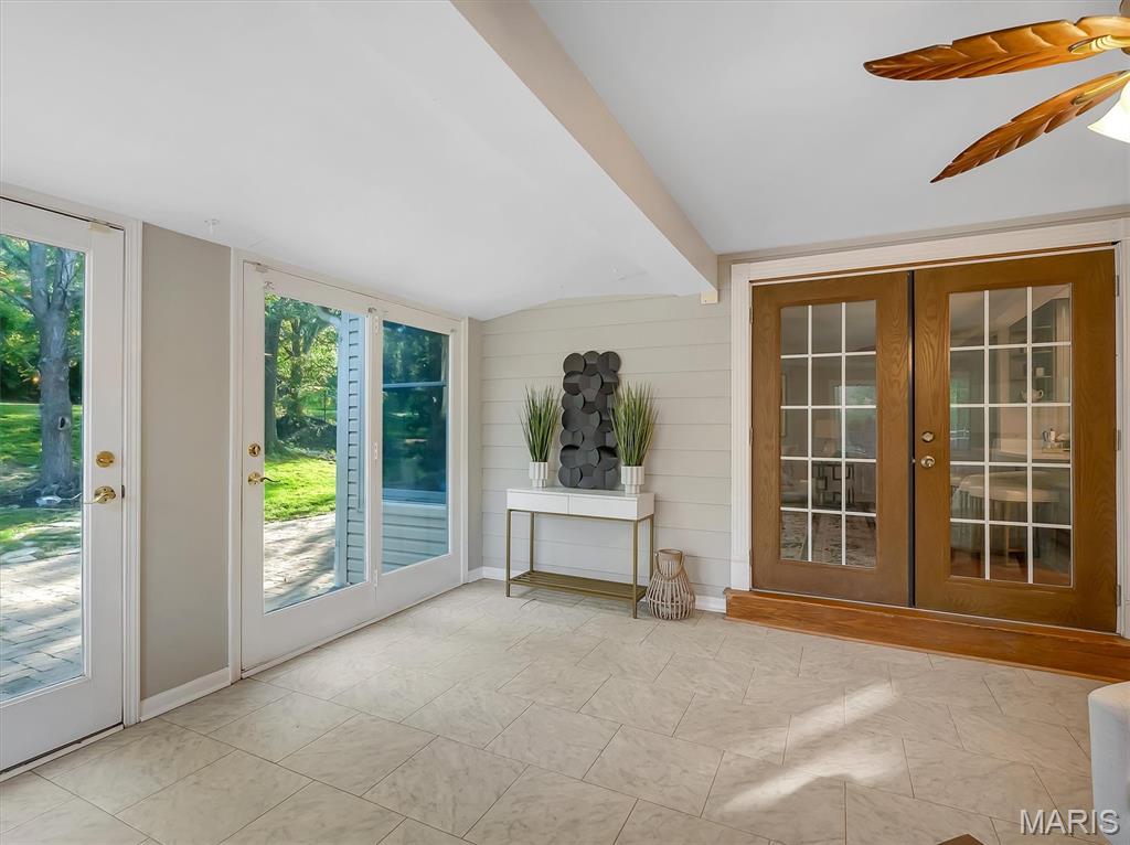 Williamsburg Green 1 - Residential