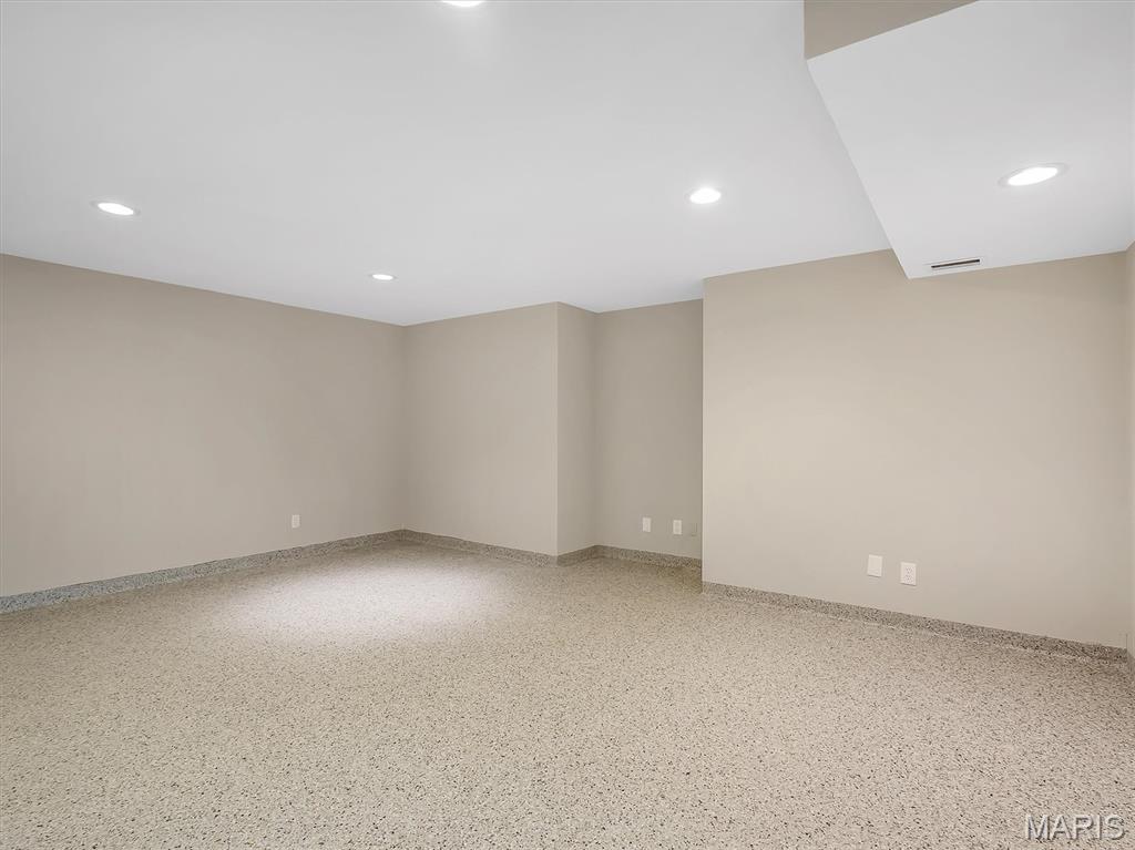 Williamsburg Green 1 - Residential