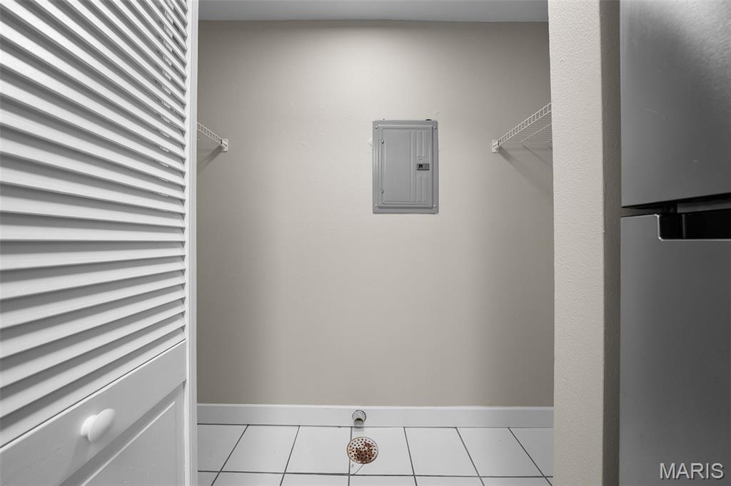 Sandalwood Creek Condo Ph Six-A - Residential