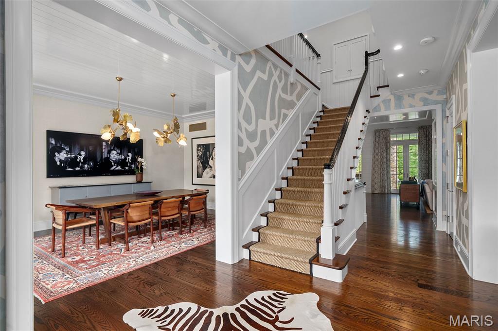 466 S Price Road