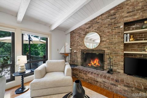 Tiny photo for 1901 W Adams Avenue, Kirkwood, MO 63122 (MLS # 26040230)