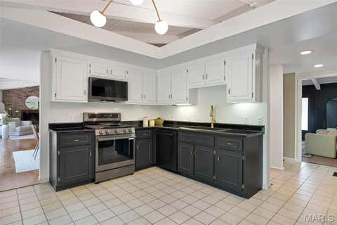 Tiny photo for 1901 W Adams Avenue, Kirkwood, MO 63122 (MLS # 26040230)