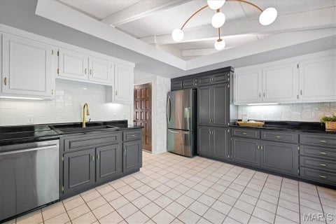 Tiny photo for 1901 W Adams Avenue, Kirkwood, MO 63122 (MLS # 26040230)