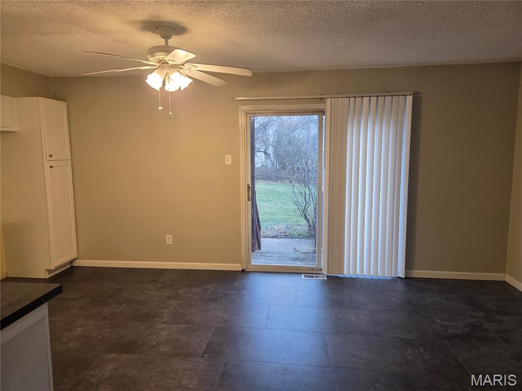 Hidden Meadow Condo 5 - Residential Lease