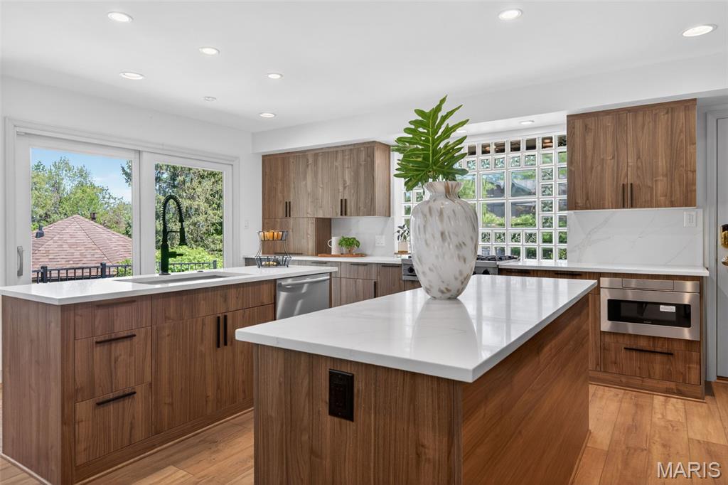 Ladue Farm Estates - Residential