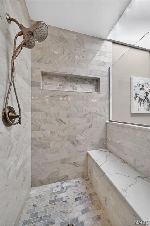 Ladue Farm Estates - Residential