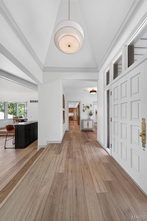 Ladue Farm Estates - Residential