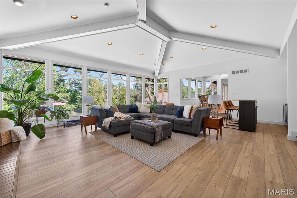 Ladue Farm Estates - Residential