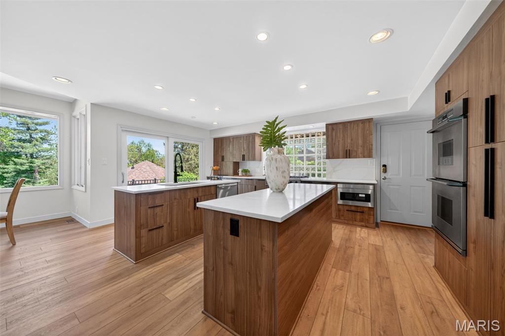 Ladue Farm Estates - Residential