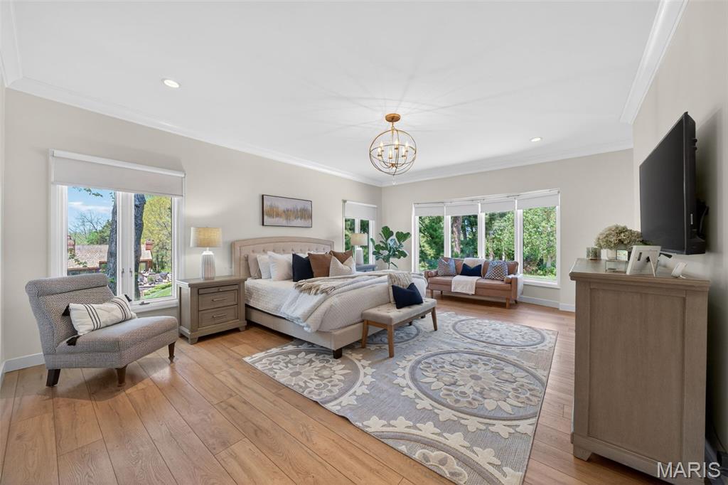 Ladue Farm Estates - Residential