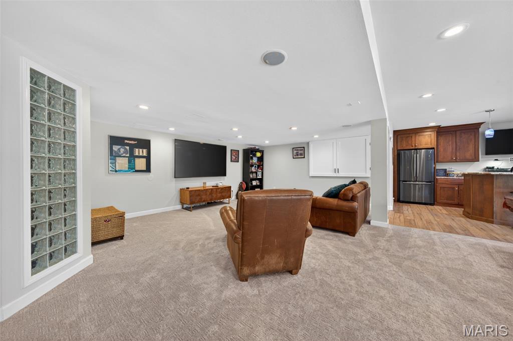 Ladue Farm Estates - Residential