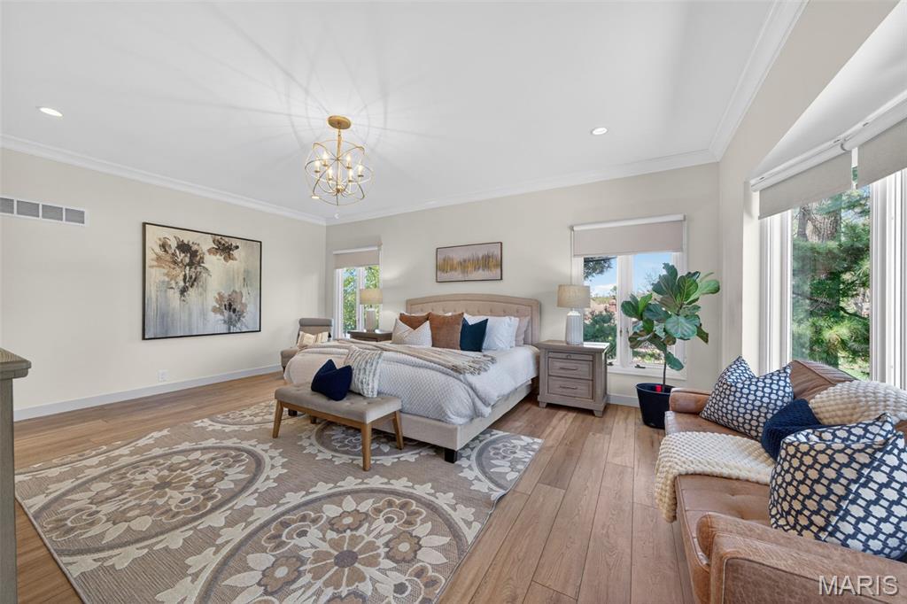 Ladue Farm Estates - Residential