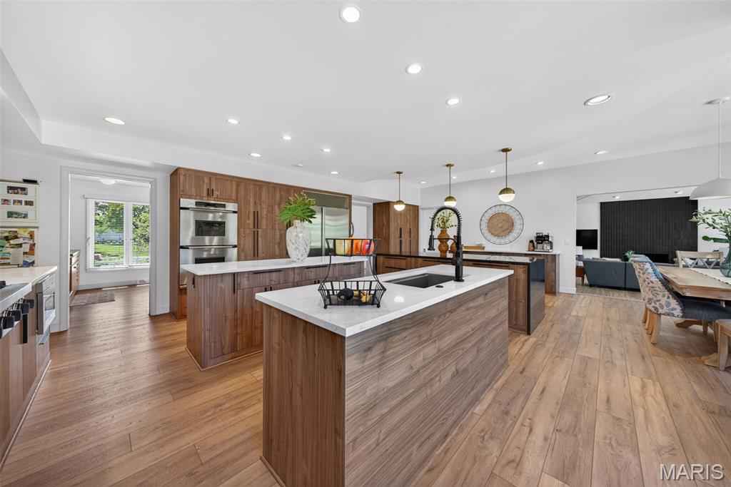 Ladue Farm Estates - Residential