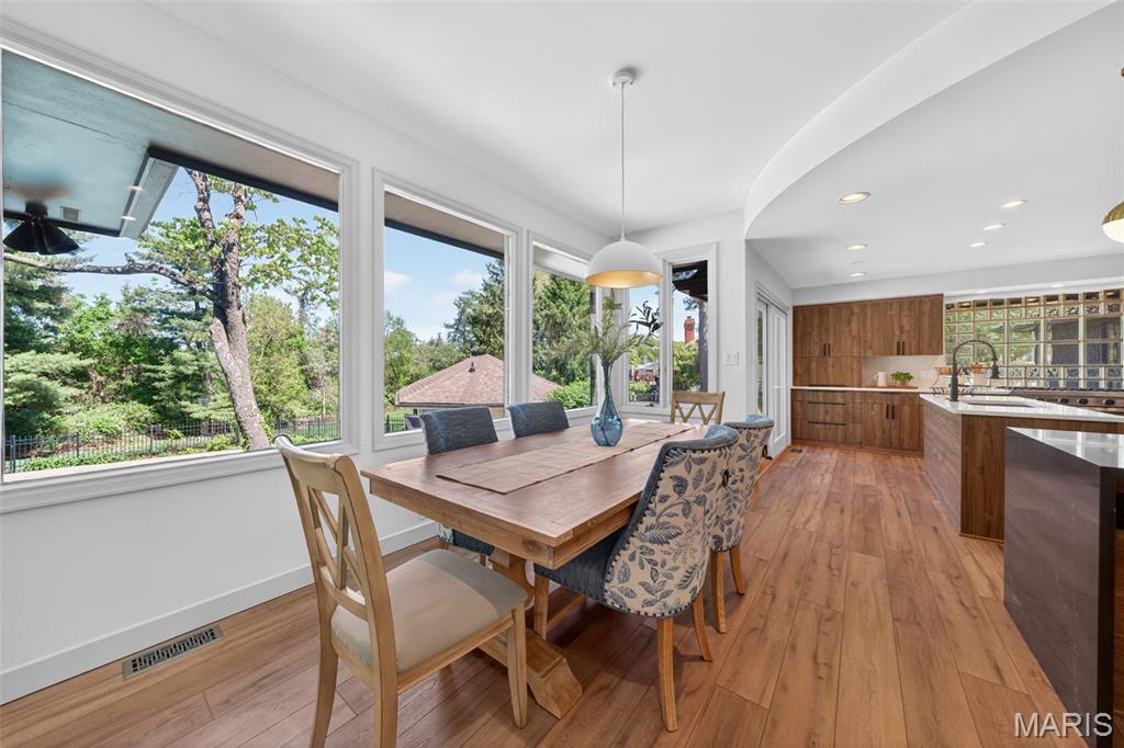 Ladue Farm Estates - Residential