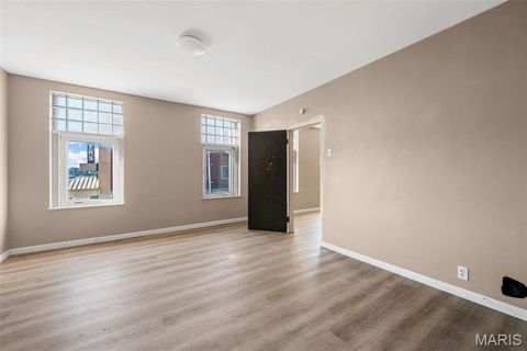 Tiny photo for 1325 Hampton Avenue, St Louis, MO 63139 (MLS # 25070428)