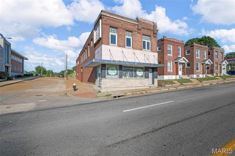 Tiny photo for 1325 Hampton Avenue, St Louis, MO 63139 (MLS # 25070428)