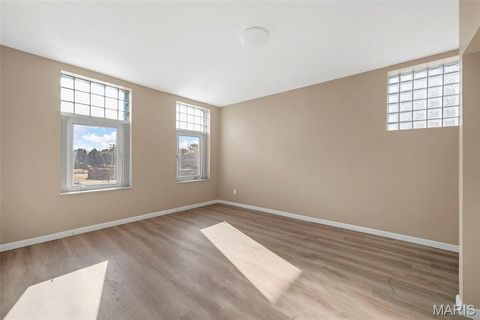 Tiny photo for 1325 Hampton Avenue, St Louis, MO 63139 (MLS # 25070428)