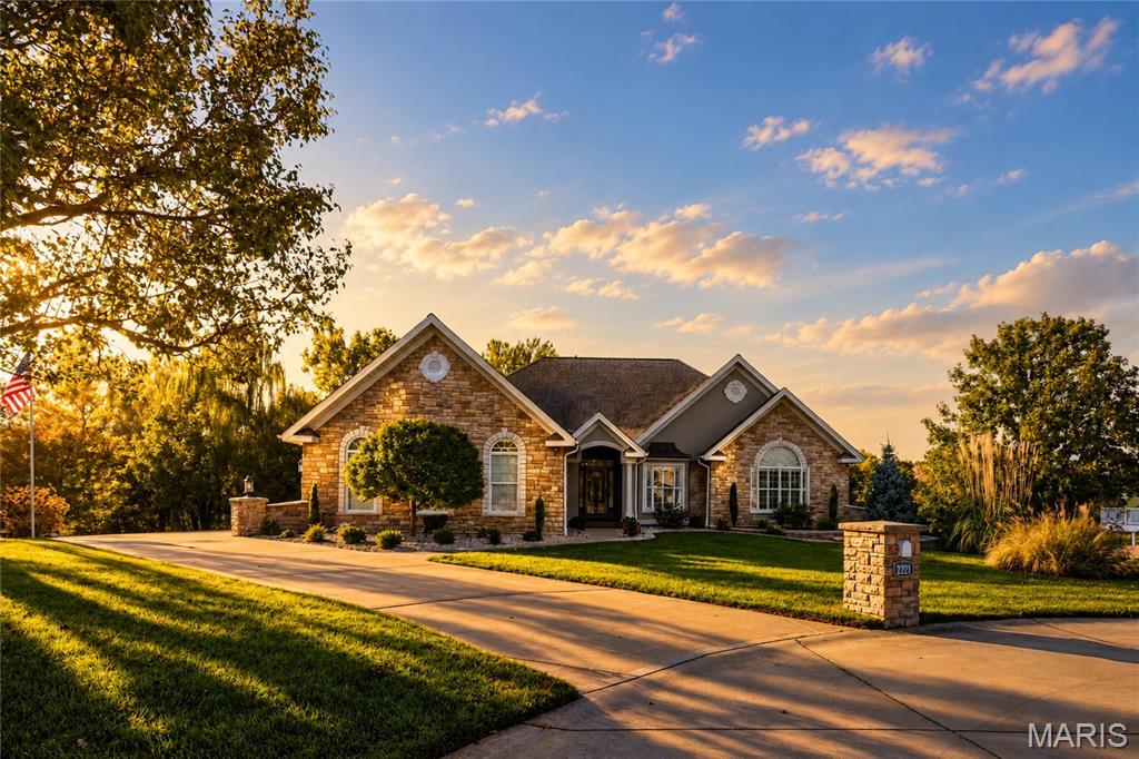Photo of 2221 Blue Lake Drive, Wentzville, MO 63385 (MLS # 26067656)