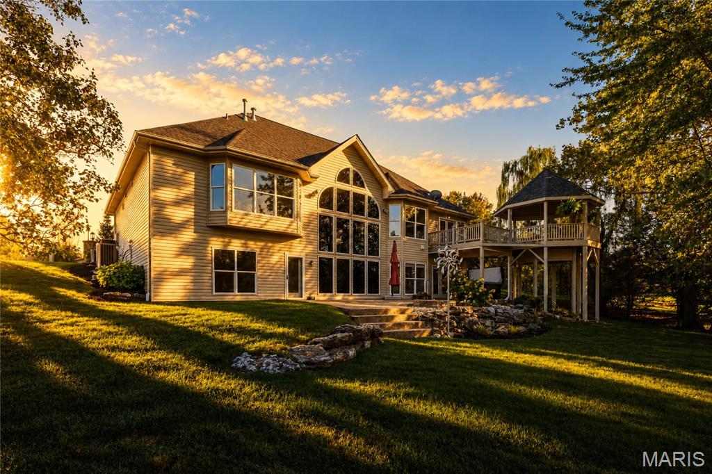 Photo of 2221 Blue Lake Drive, Wentzville, MO 63385 (MLS # 26067656)