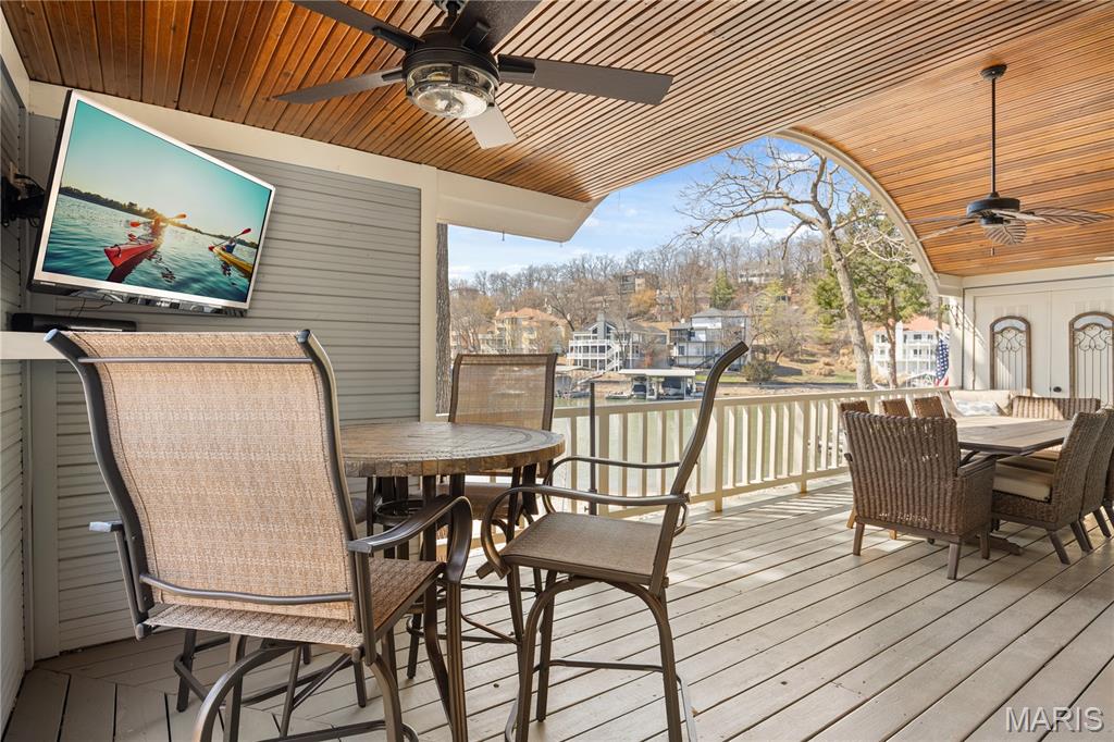 Lake Pointe Condo - Residential