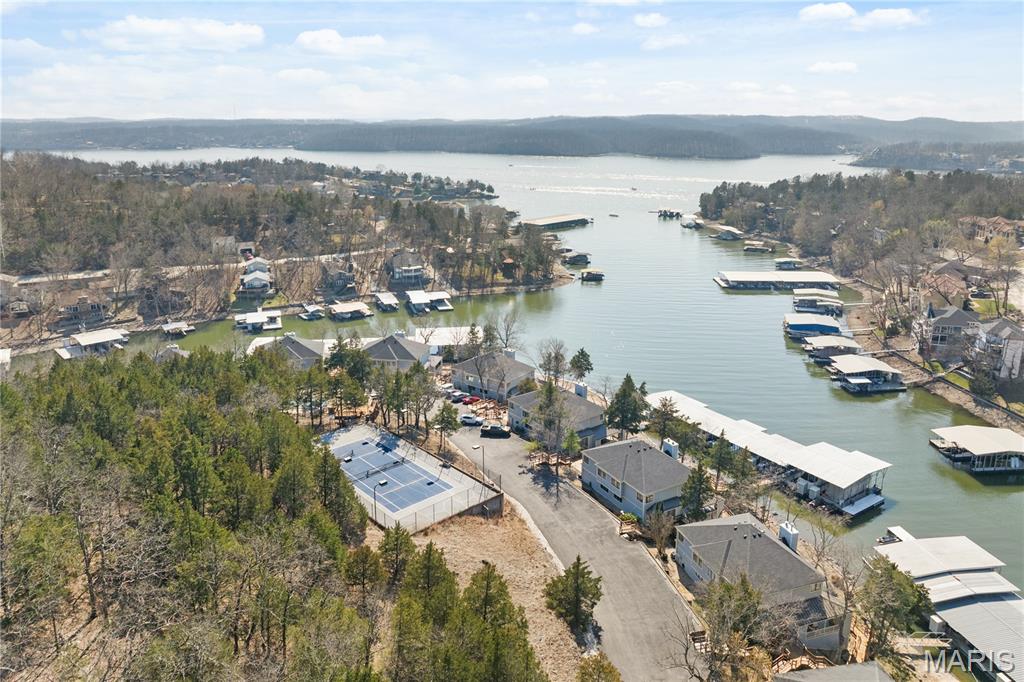 Lake Pointe Condo - Residential